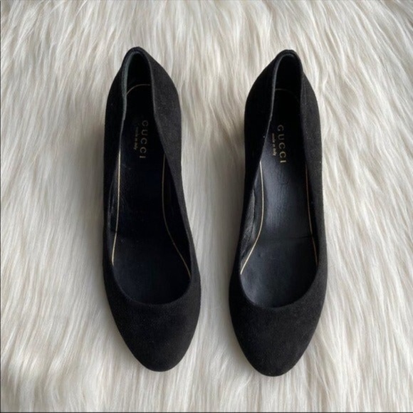 NEW Gucci Studded Suede Flats - Picture 4 of 11